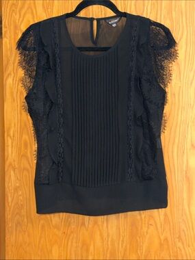 Weekend Max Mara Black Lace-Trim Pleated Shell Top